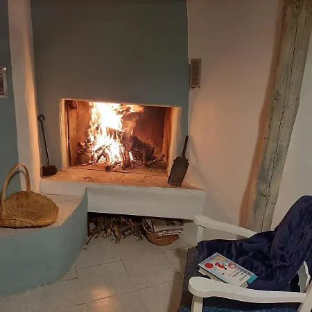 Eccehomo De Casa rural